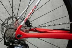 Ridley Fenix SL Disc Ultegra -Vélo Soldes Magasin d0ac323e16fe45b4b0d83b8d063b4d1f2b28ed62 lg